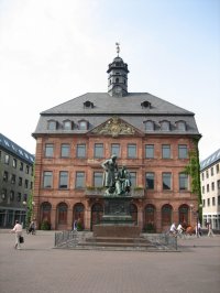 05 Neustaedterrathaus