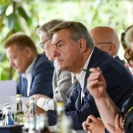 Pressekonferenz Kreisfreiheit Juni 3 Mikebender